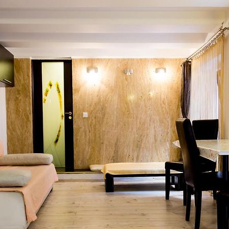 Premium Apartments 브라쇼브 외부 사진